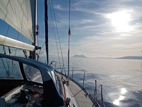 Sailing Yacht Charter - Private Yacht Charter and Lunch
