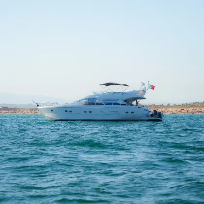 Full Day Yacht Charter Vale do Lobo