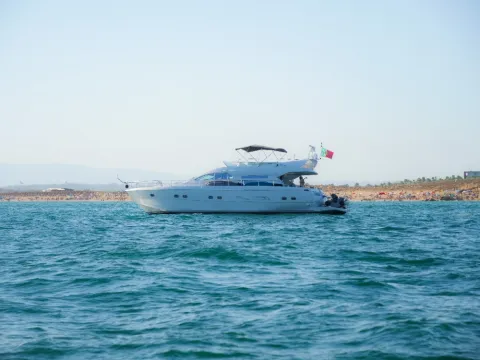 Full Day Yacht Charter Vale do Lobo - Princess V55 Motor Yacht