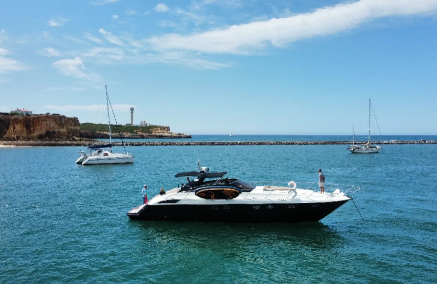 Princess V55' Dream - Luxury Charter Yachts Algarve