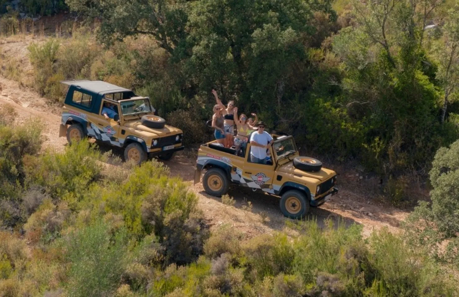 Half Day Private Jeep Safari - Family Activities in Albufeira