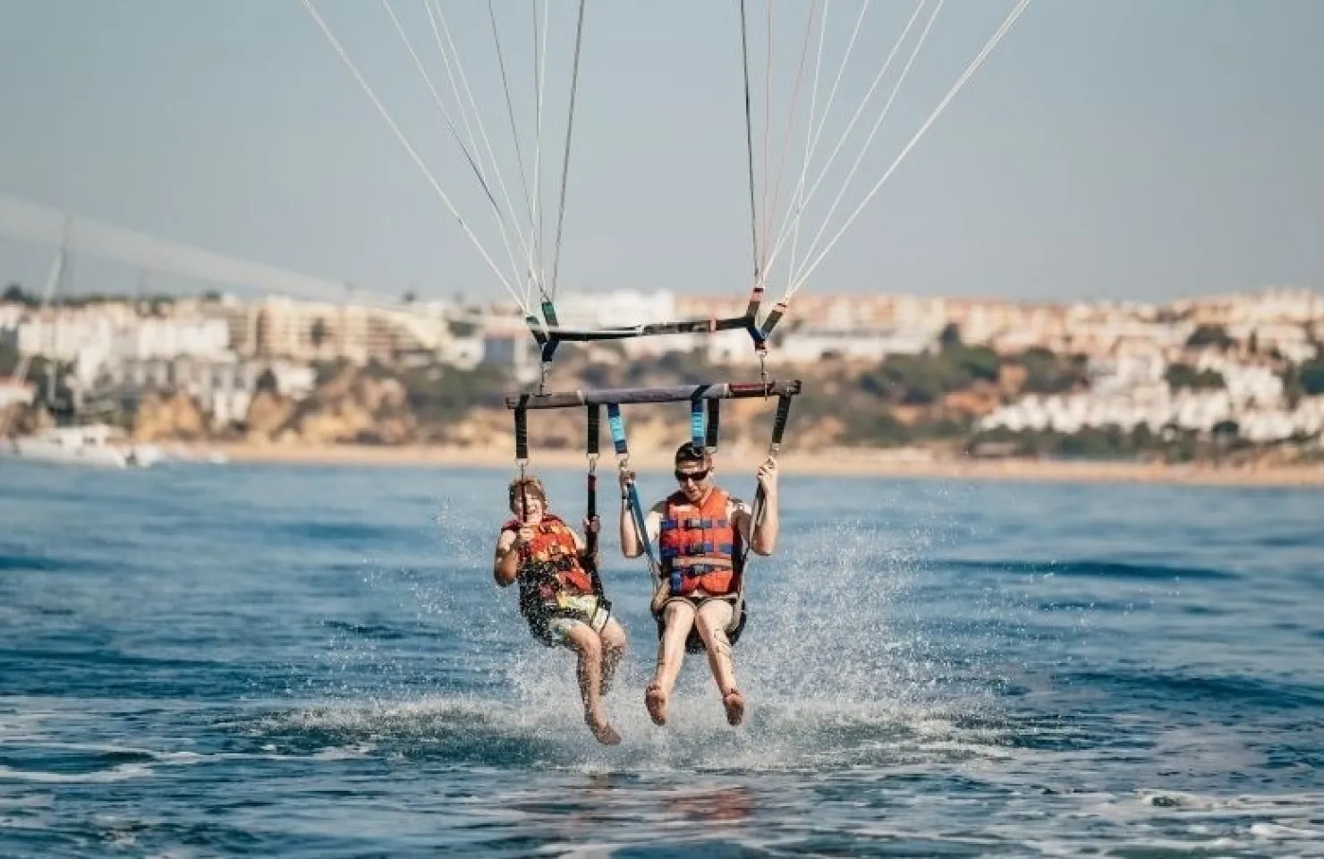 Dream Wave Parasailing - Family Activities in Albufeira