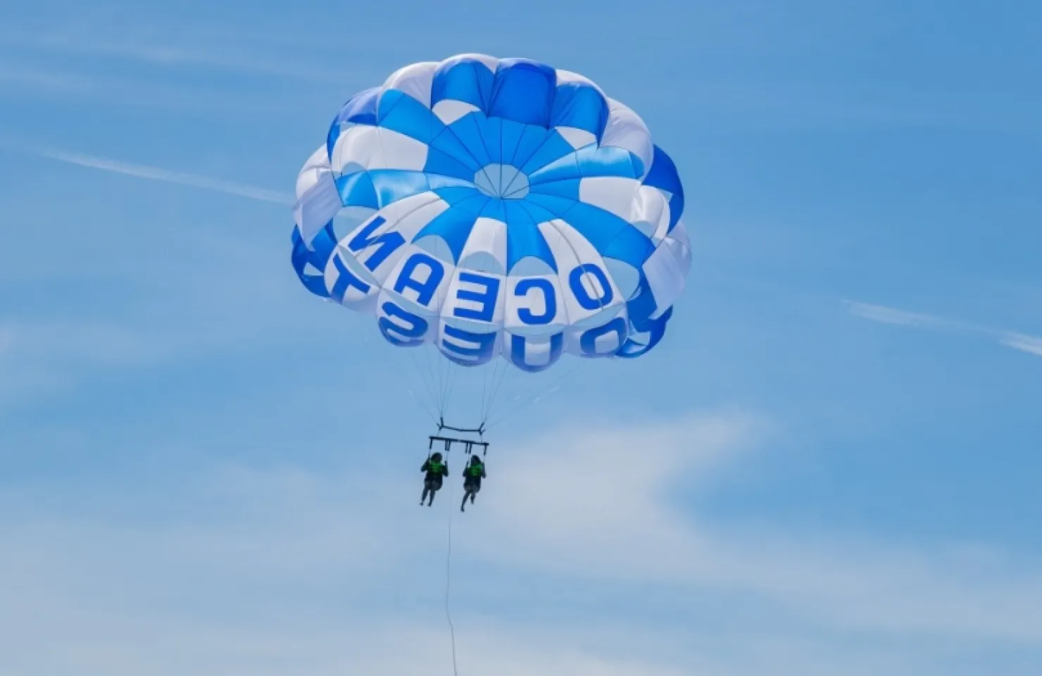 Parasailing in Vilamoura with Ocean Quest - Algarve Boat Trips and tours