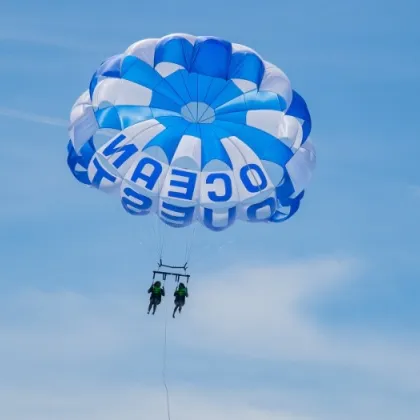 Parasailing in Vilamoura with Ocean Quest