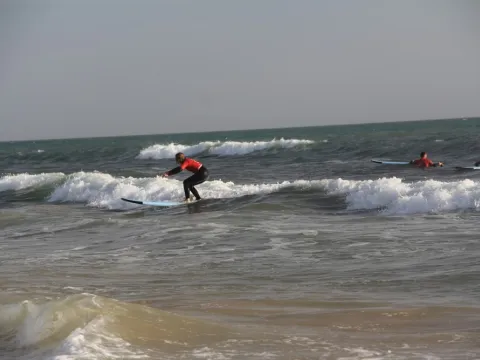 3H Surf Lessons in Armação de Pêra