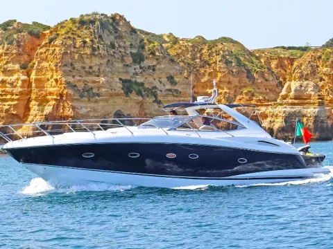 Free Float - Sunseeker Portofino 46 - Algarve Charter Boats